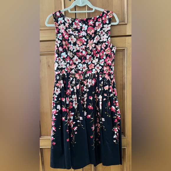 Talbots Floral Fit & Flare Dress Sleeveless Black Pink Women’s Size 6 - Picture 4 of 7
